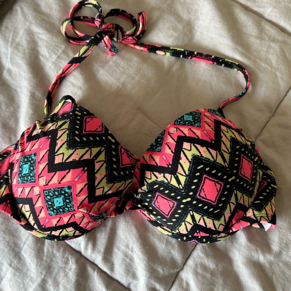 Bikini top women’s medium
